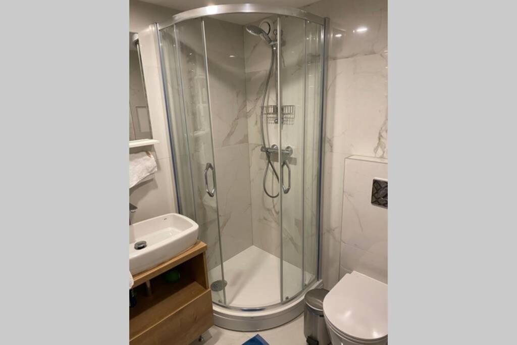 At Telegraph Str. Apartman Tukums Kültér fotó